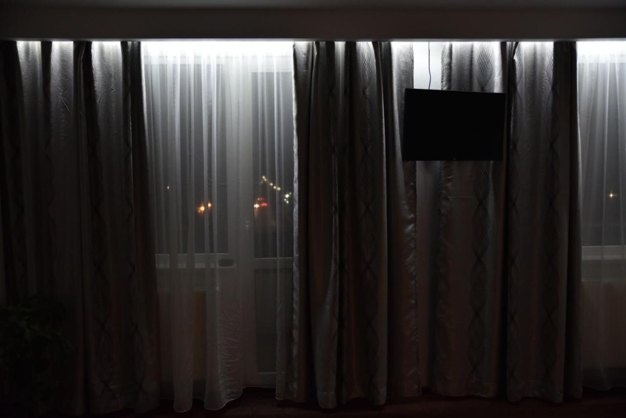 Hotel Magurele Bagian luar foto