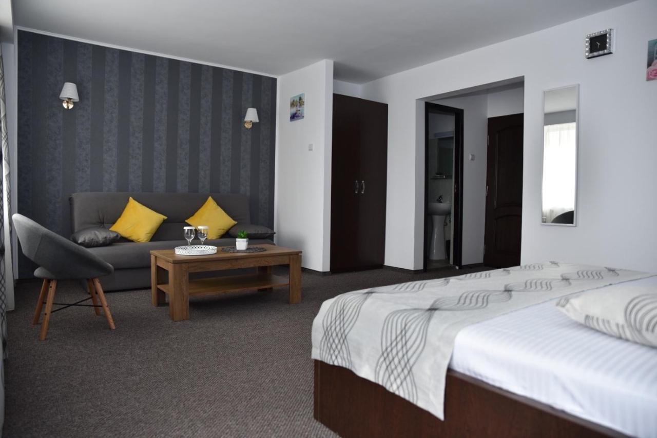 Hotel Magurele Bagian luar foto